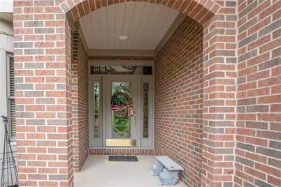 1535 Chadford Gate SE, Canton, OH 44709 - Photo 6