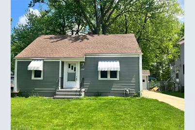4814 Hope Avenue, Ashtabula, OH 44004 - Photo 2