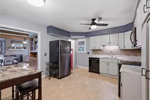 765 Ewing Rd, Youngstown, OH 44512 - Photo 4