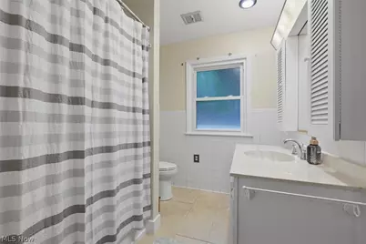 765 Ewing Road, Youngstown, OH 44512 - Photo 8