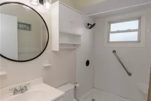 4004 E 41st St, Newburgh Heights, OH 44105 - Photo 20