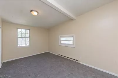 4004 E 41st Street, Newburgh Heights, OH 44105 - Photo 32