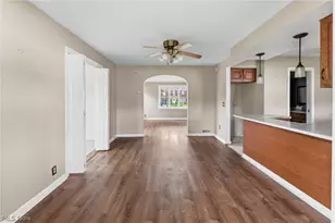 215 Harter Ave NW, Canton, OH 44708 - Photo 14