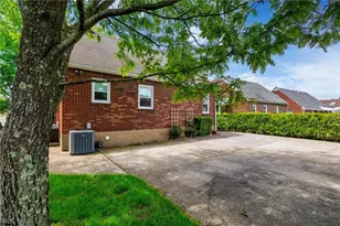 1322 Overlook Dr, Weirton, WV 26062 - Photo 10