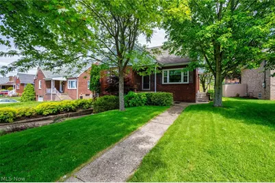 1322 Overlook Drive, Weirton, WV 26062 - Photo 6