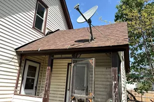 3357 W 30th St, Loveland, OH 44109 - Photo 2