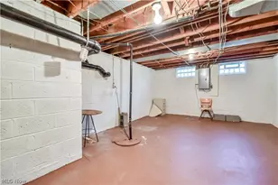 8905 Spring Valley Dr, Mentor, OH 44060 - Photo 32