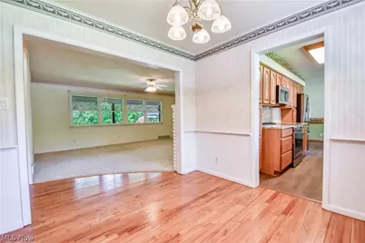 8905 Spring Valley Drive, Mentor, OH 44060 - Photo 14