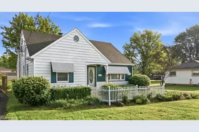 1172 Westwood Drive NW, Warren, OH 44485 - Photo 2