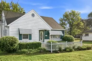 1172 Westwood Dr NW, Warren, OH 44485 - Photo 2
