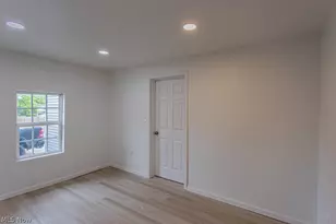 1358 Belvedere Ave SE, Warren, OH 44484 - Photo 28