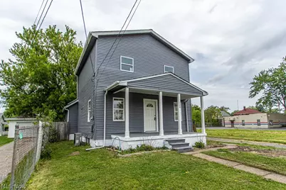 1358 Belvedere Avenue SE, Warren, OH 44484 - Photo 1