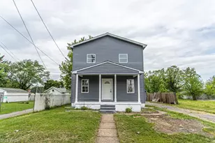 1358 Belvedere Ave SE, Warren, OH 44484 - Photo 2