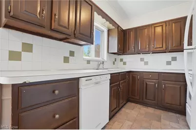 2967 Stockton Avenue, Akron, OH 44314 - Photo 12