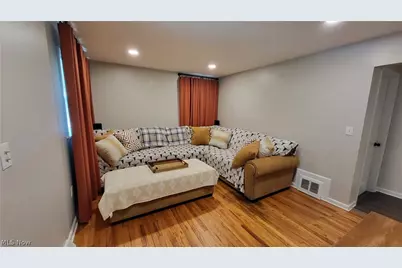 5110 Montauk Avenue, Parma, OH 44134 - Photo 2
