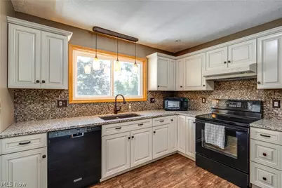 7004 Madison Avenue, Madison, OH 44057 - Photo 4