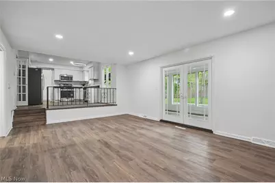 6536 Duneden Avenue, Solon, OH 44139 - Photo 18
