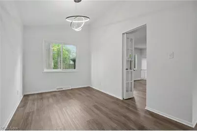 6536 Duneden Avenue, Solon, OH 44139 - Photo 10