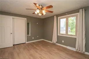 5251 Tanglewood Dr NE, Louisville, OH 44641 - Photo 16