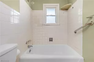 128 Forest Blvd, Avon Lake, OH 44012 - Photo 18
