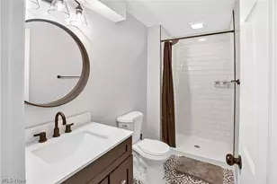 3811 N Sunnyfield Dr, Copley, OH 44321 - Photo 18