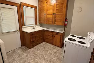 335 N Broadway Ave, Salem, OH 44460 - Photo 4