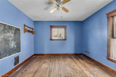345 12th Street, Elyria, OH 44035 - Photo 12