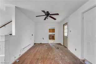 345 12th St, Elyria, OH 44035 - Photo 22