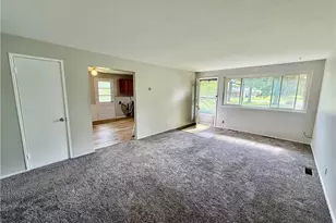 9214 Blueberry Ln, Macedonia, OH 44056 - Photo 4