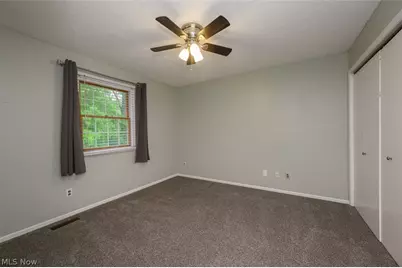 6169 Shipslanding Avenue NW, Canton, OH 44718 - Photo 16