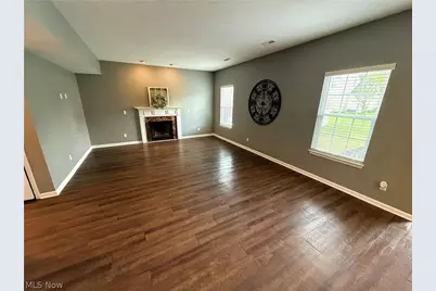 205 S Settlers Lane, Painesville, OH 44077 - Photo 4