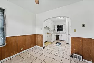 1358 Peckham St, Akron, OH 44320 - Photo 12