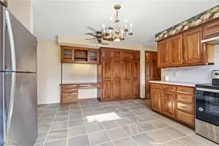3410 Lindbergh Ave NW, Canton, OH 44718 - Photo 18