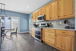 1132 Windward Ln, Kent, OH 44240 - Photo 10