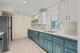 2644 Sylvan Rd, Cuyahoga Falls, OH 44221 - Photo 14