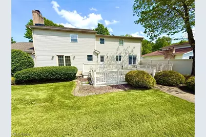 5520 Sharon Drive, Youngstown, OH 44512 - Photo 2