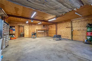 4260 Broadway Ave NE, Louisville, OH 44641 - Photo 26