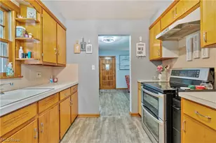 1780 Evergreen Ave, Akron, OH 44301 - Photo 12