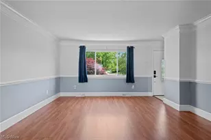 34605 Glen Dr, Eastlake, OH 44095 - Photo 8