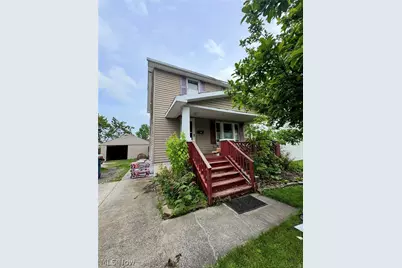 1651 E 33rd Street, South Lorain, OH 44055 - Photo 1
