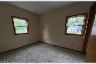 484 Haessler Avenue, Zanesville, OH 43701 - Photo 10