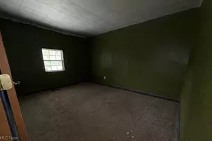 484 Haessler Ave, Zanesville, OH 43701 - Photo 6