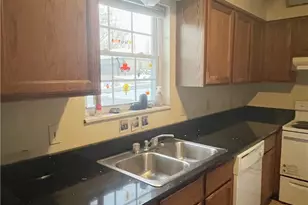 6253 3rd Ave, Kent, OH 44240 - Photo 4