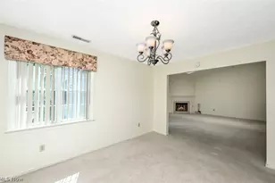 839 Sutton Pl, Akron, OH 44313 - Photo 16