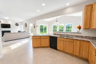 867 Starr Ridge St SE, Massillon, OH 44646 - Photo 8