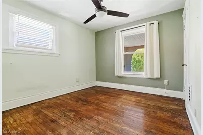 14520 Bayes Avenue, Oakwood, OH 44107 - Photo 18