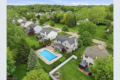 10376 Lake Meadows Drive, Strongsville, OH 44136 - Photo 44