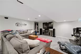 10376 Lake Meadows Dr, Strongsville, OH 44136 - Photo 30