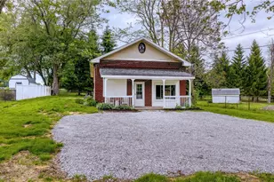7997 Columbus Rd NE, Louisville, OH 44641 - Photo 40