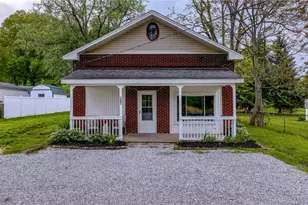 7997 Columbus Rd NE, Louisville, OH 44641 - Photo 42